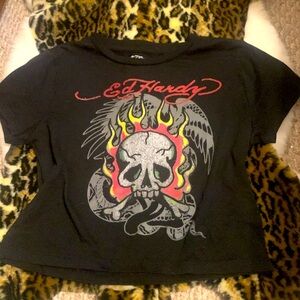 Cute vintage y2k Ed Hardy cropped tee